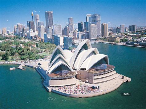 was sydney ever the capital of australia